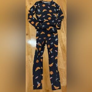 Hot Chillys Kids Pizza, Astronaut Print Base Layer Set (size small)